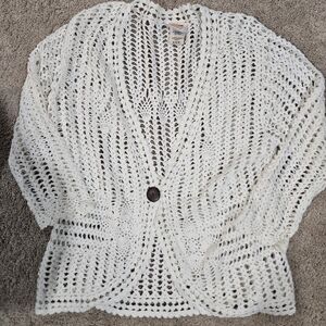 Crocheted cardigan with wooden button closure... 3/4 sleeve